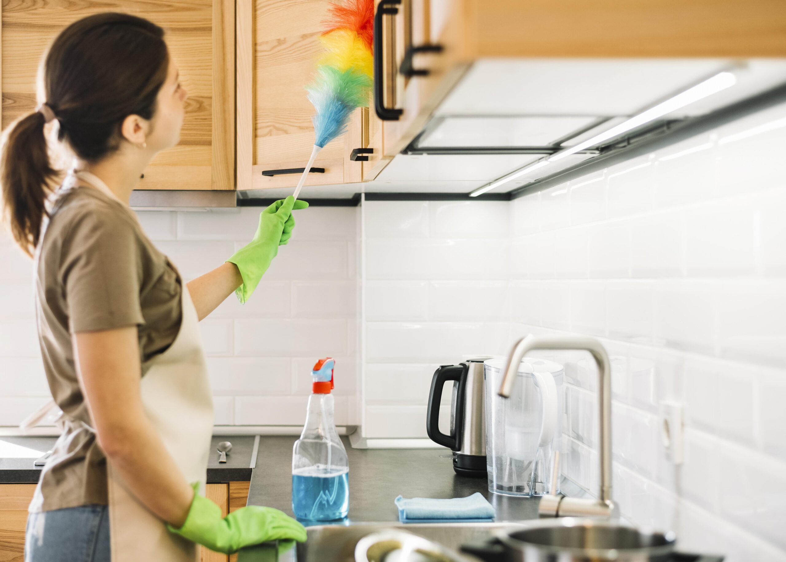 deep cleaning vs regular cleaning before Thanksgiving