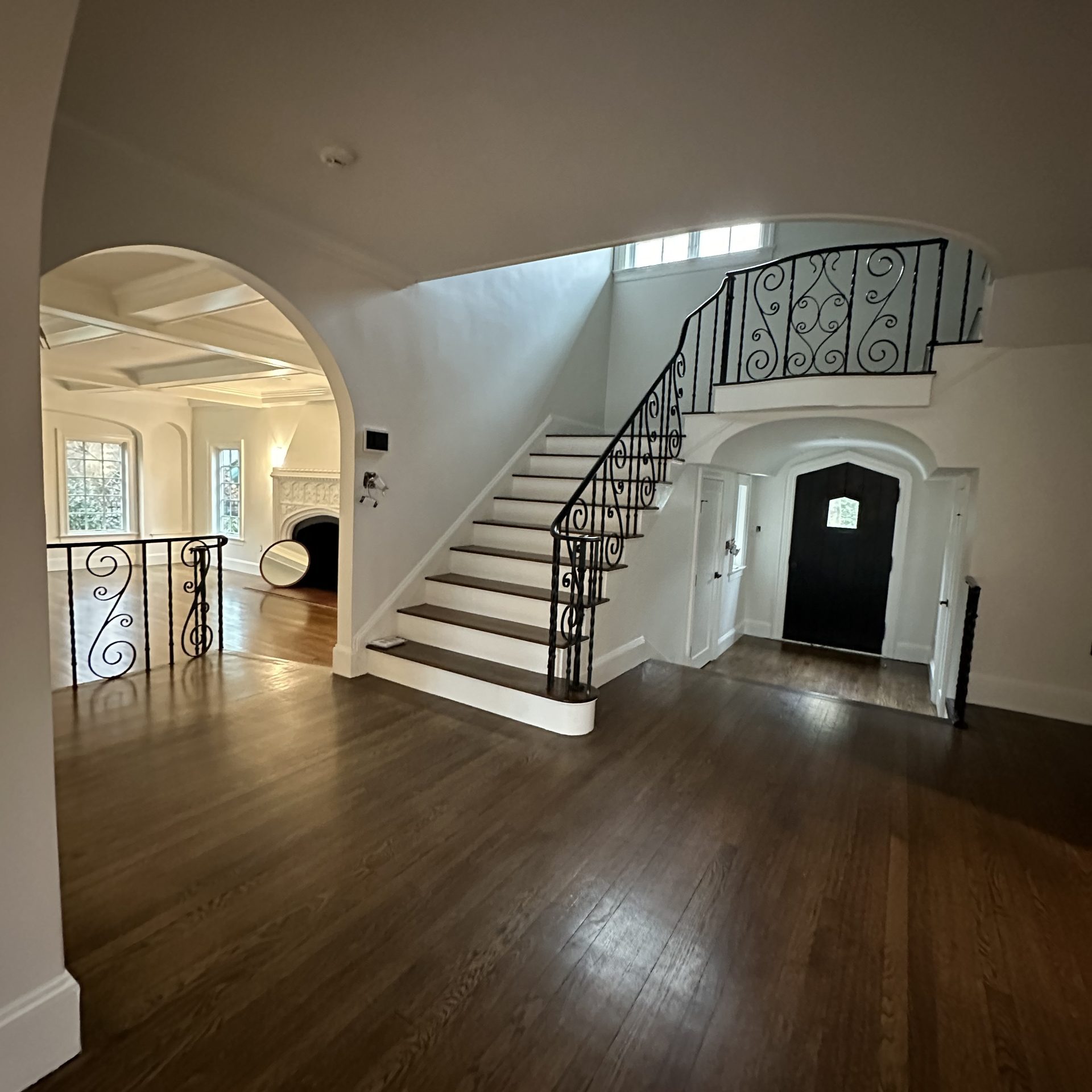 Property cleaned after receiving a construction and remodeling service, without debris or dust.