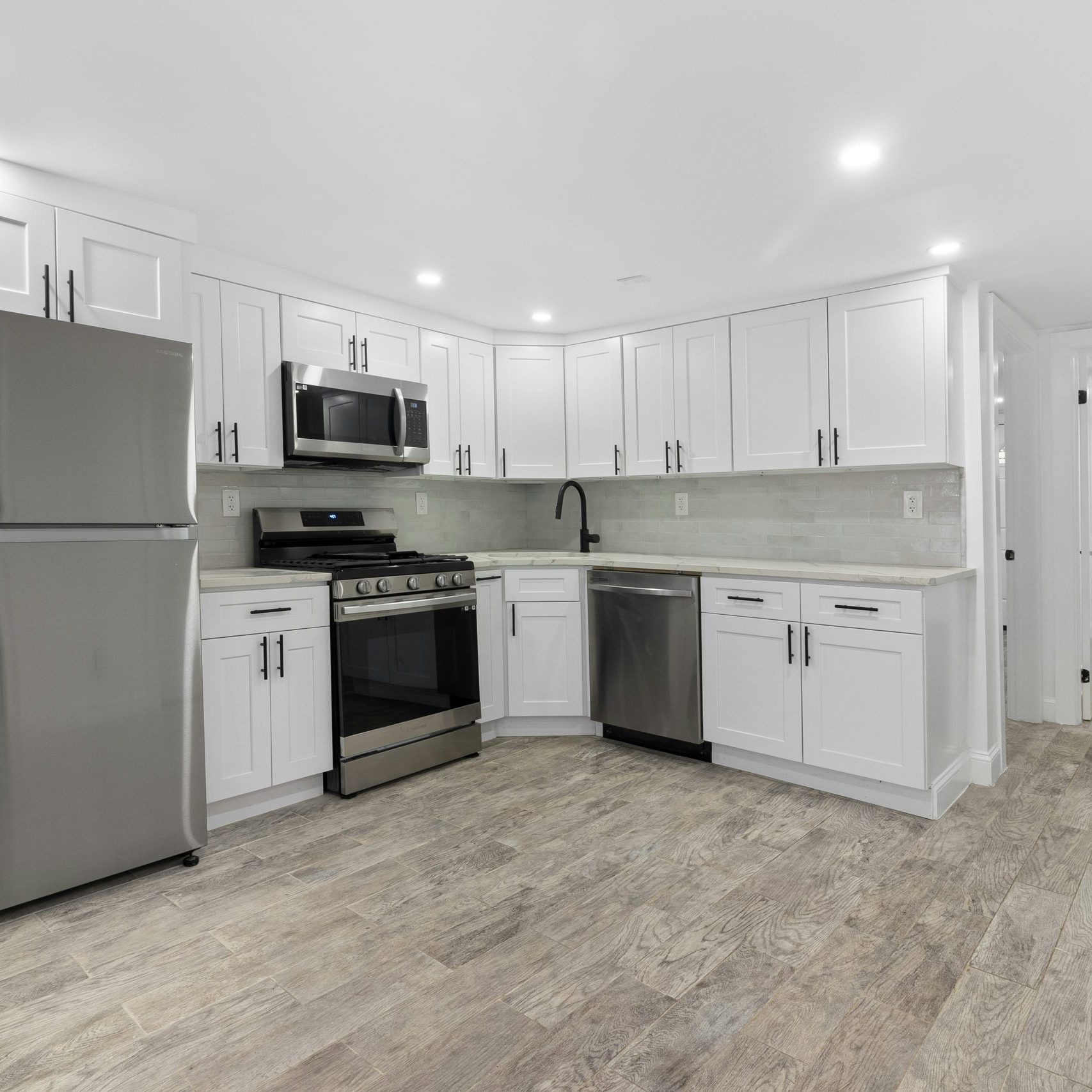 kitchen, cleaned and organized, ready to be used